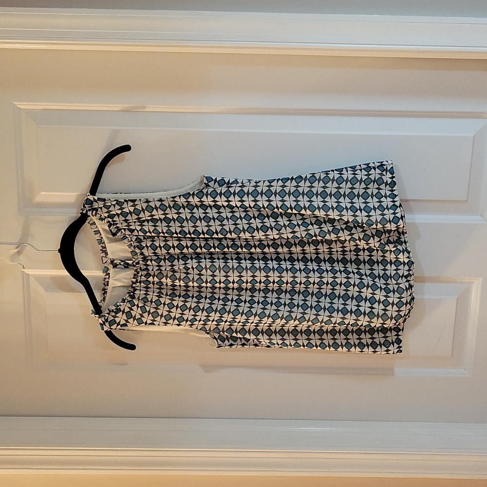 Ann Taylor teal and black graphic print top small